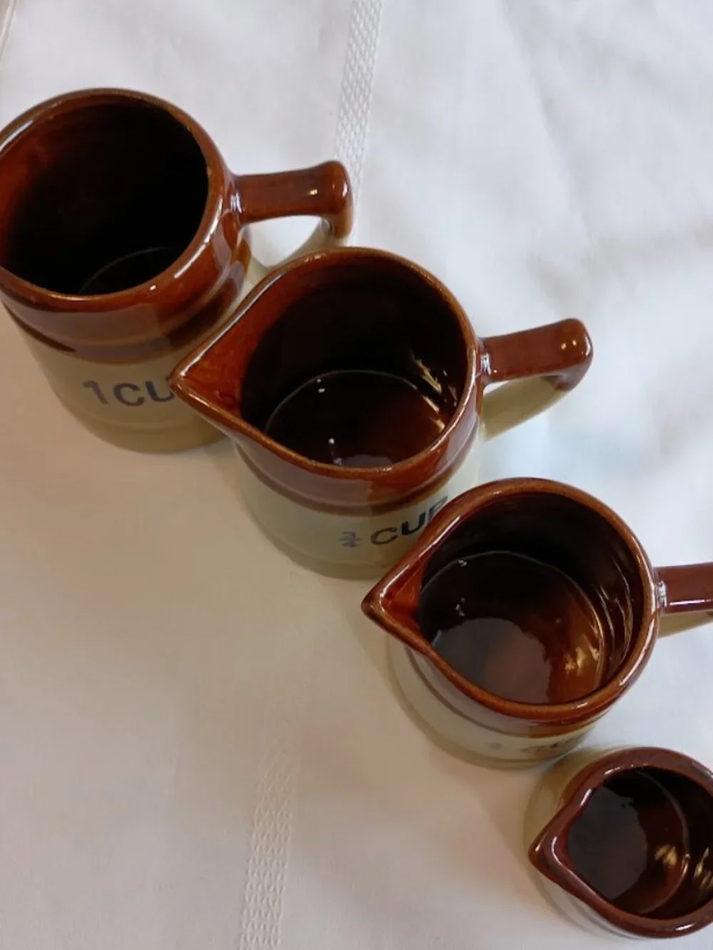 Vintage Stoneware Measuring Cup Set, 1 cup, 3/4 cup, 1/2 cup, 1/4 cup
